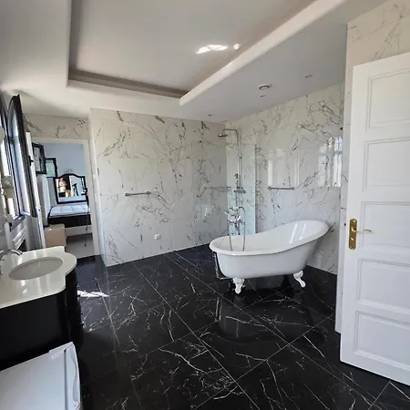 Villa Luxury L'oranour *