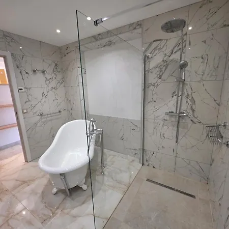 Luxury L'oranour Villa *