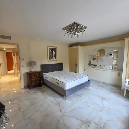 Luxury L'oranour *